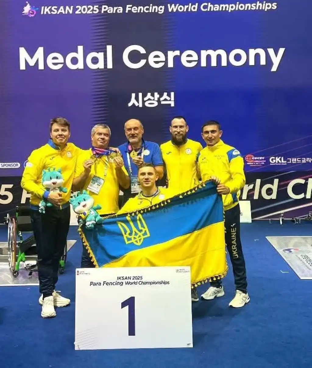 Миколаївські спортсмени допомогли збірній України здобути «золото» на чемпіонаті світу з фехтування на візках