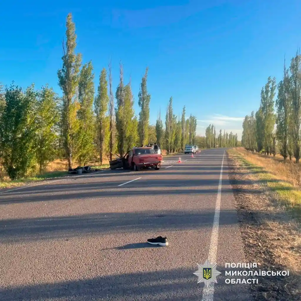 На Миколаївщині п’яний водій ВАЗ спричинив ДТП, у якому загинув 22-річний мотоцикліст