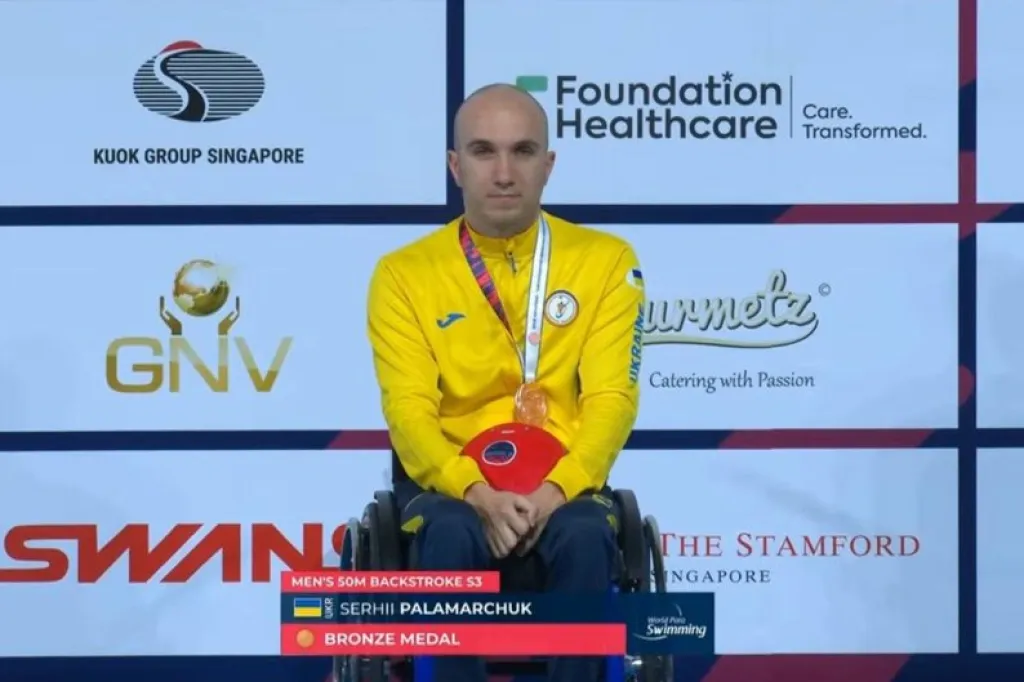Миколаївські параплавці вибороли 6 медалей на чемпіонаті світу в Сінгапурі
