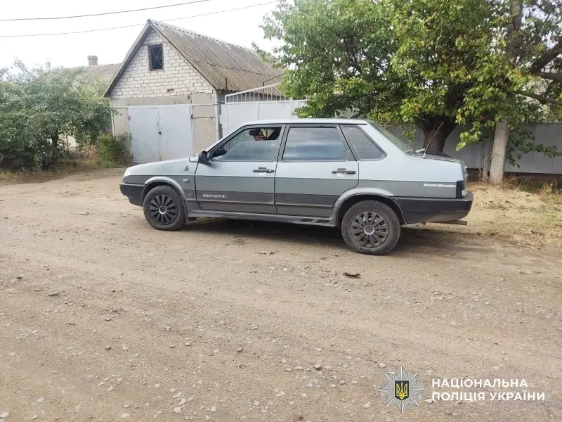 На Миколаївщині чоловік викрав ВАЗ, поки власник збирав гриби