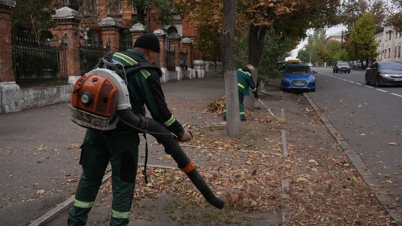 Тиждень на Миколаївщині у фото: прощання з героями, турбота про тварин і боротьба з дронами