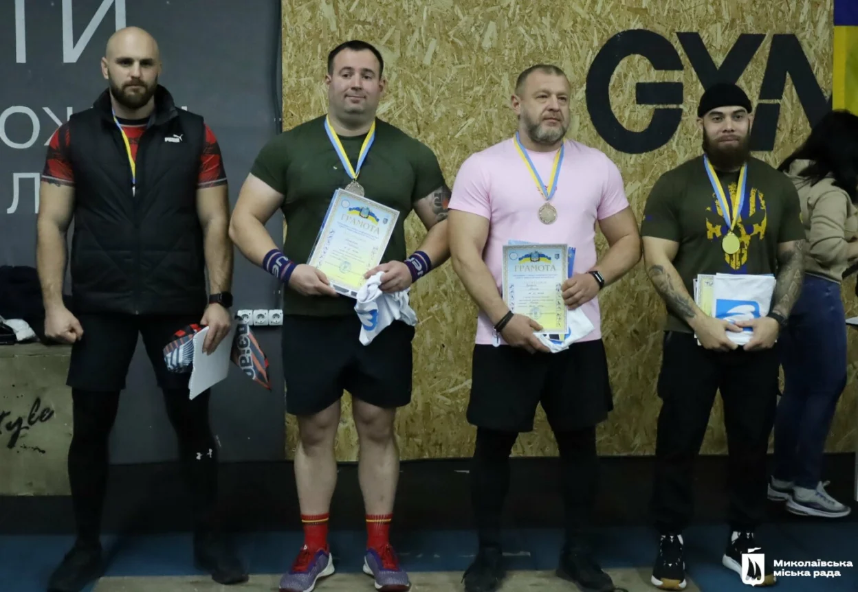 У Миколаєві відбувся турнір “Незламний Миколаїв”: військові, ветерани та рятувальники змагались за першість