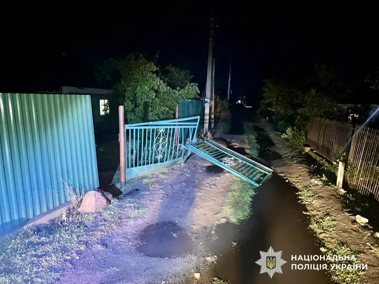На Миколаївщині п’яний хлопець викрав авто сусіда, щоб поїхати в гості, але кинув його посеред дороги