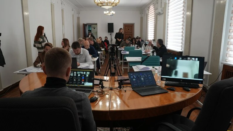 Сесія Миколаївської міськради вперше відбулась у змішаному форматі з початку повномасштабного вторгнення
