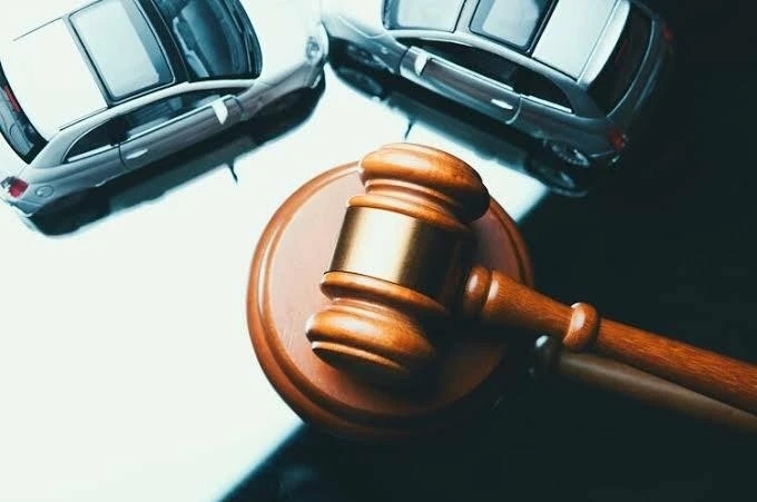 У Миколаєві водія, який поїхав після ДТП, позбавили прав на два роки