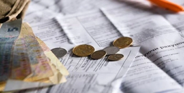 На Миколаївщині зафіксували рекордну кількість боргів: пенсіонерка отримала 28 проваджень за світло