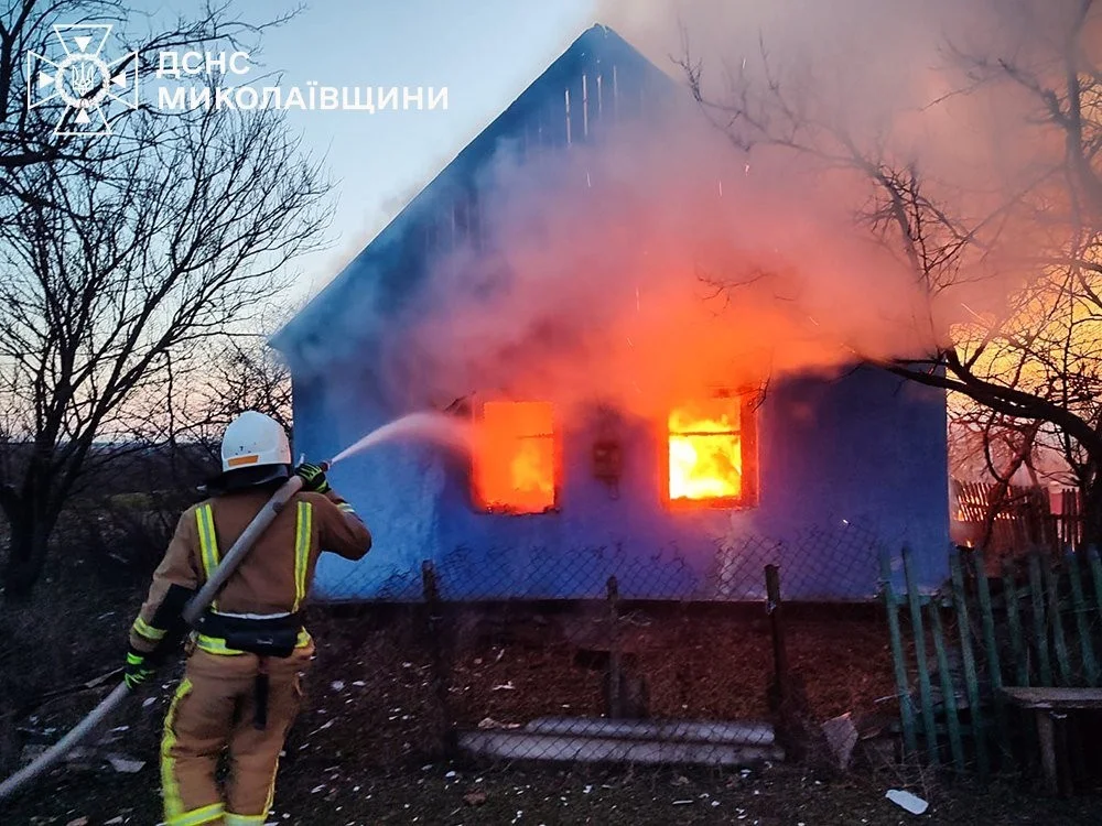 Пожежі на Миколаївщині: жертви, опіки та руйнування за добу