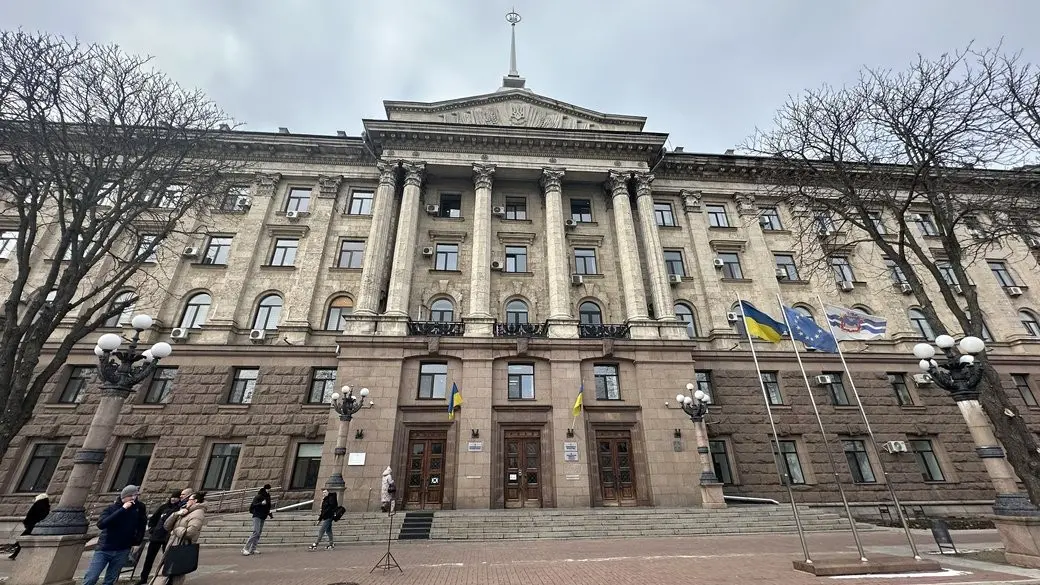 Гроші за публічність: скільки насправді заробили керівники комунальних підприємств Миколаєва у 2025 році