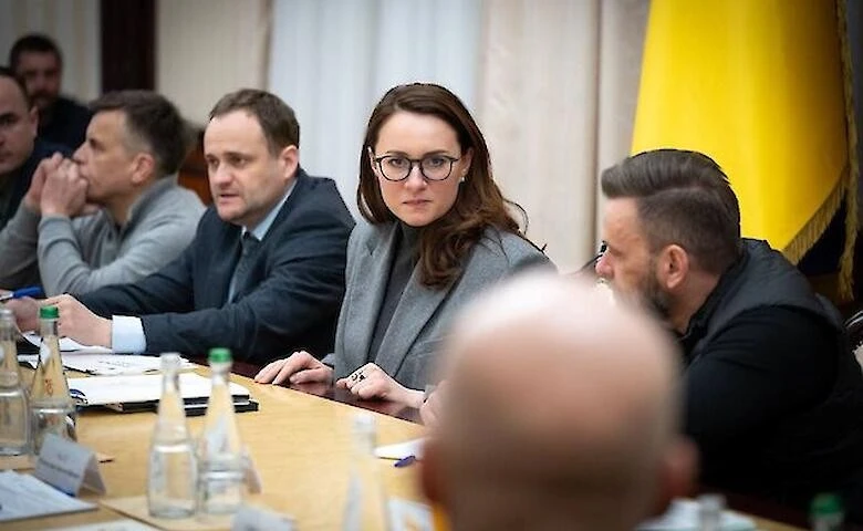 Від генераторів до безкоштовних обідів: уряд окреслив пріоритети для громад на 2026 рік
