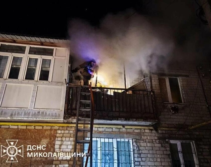 Добовий сплеск пожеж на Миколаївщині: вогонь дістався житлових будинків і багатоповерхівки