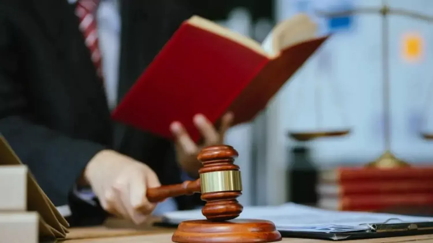 У Миколаєві чоловіка засудили до восьми років тюрми за смертельний удар ножем рідному братові