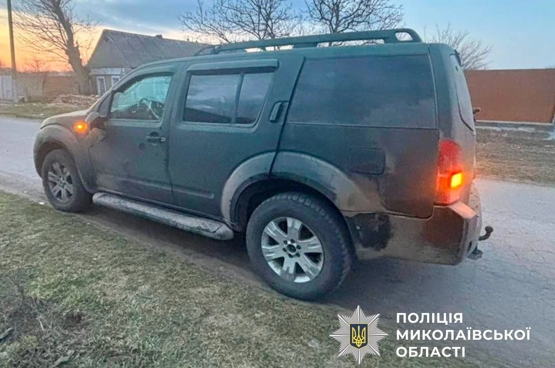 У селищі Висунськ Nissan збив 20-річного пішохода: постраждалий у лікарні