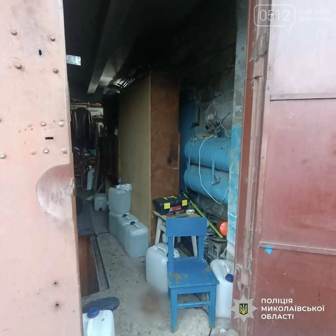 Кривавий борг у гаражі: миколаївцю загрожує вісім років в’язниці за різанину