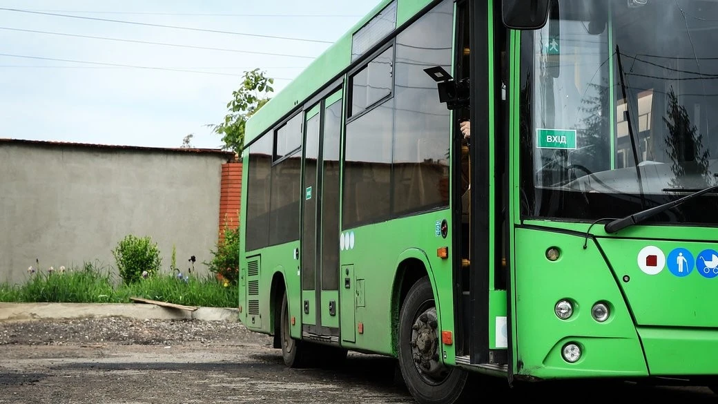 Миколаїв запустив новий автобусний маршрут для мешканців Широкої Балки