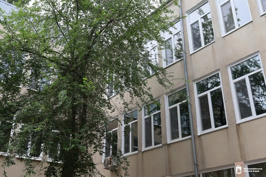 Безпека та інвертори: у Миколаєві відкрили масштабне сховище для школярів двох закладів