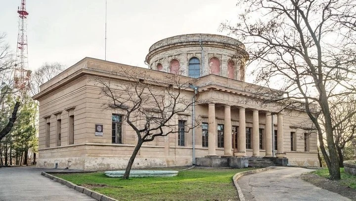 Зоряні ночі, англійський дауншифтинг та пам’ять: куди піти в Миколаєві на вихідних