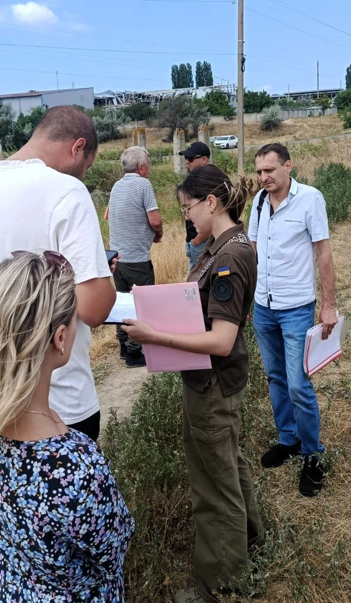 Екологічна інспекція оцінила стан водойми біля Тернівських дач після скарг на обміління
